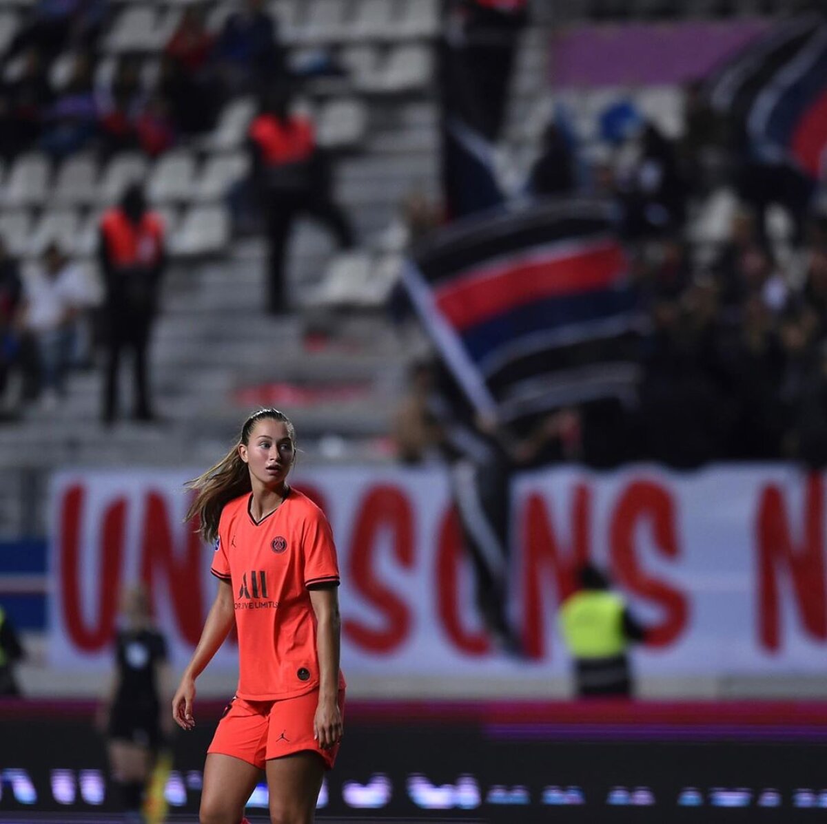 VIDEO+FOTO Poveste de dragoste între fotbalistul lui Bayern și jucătoarea de la PSG » Alphonso Davies și Jordyn Huitema se iubesc la distanță