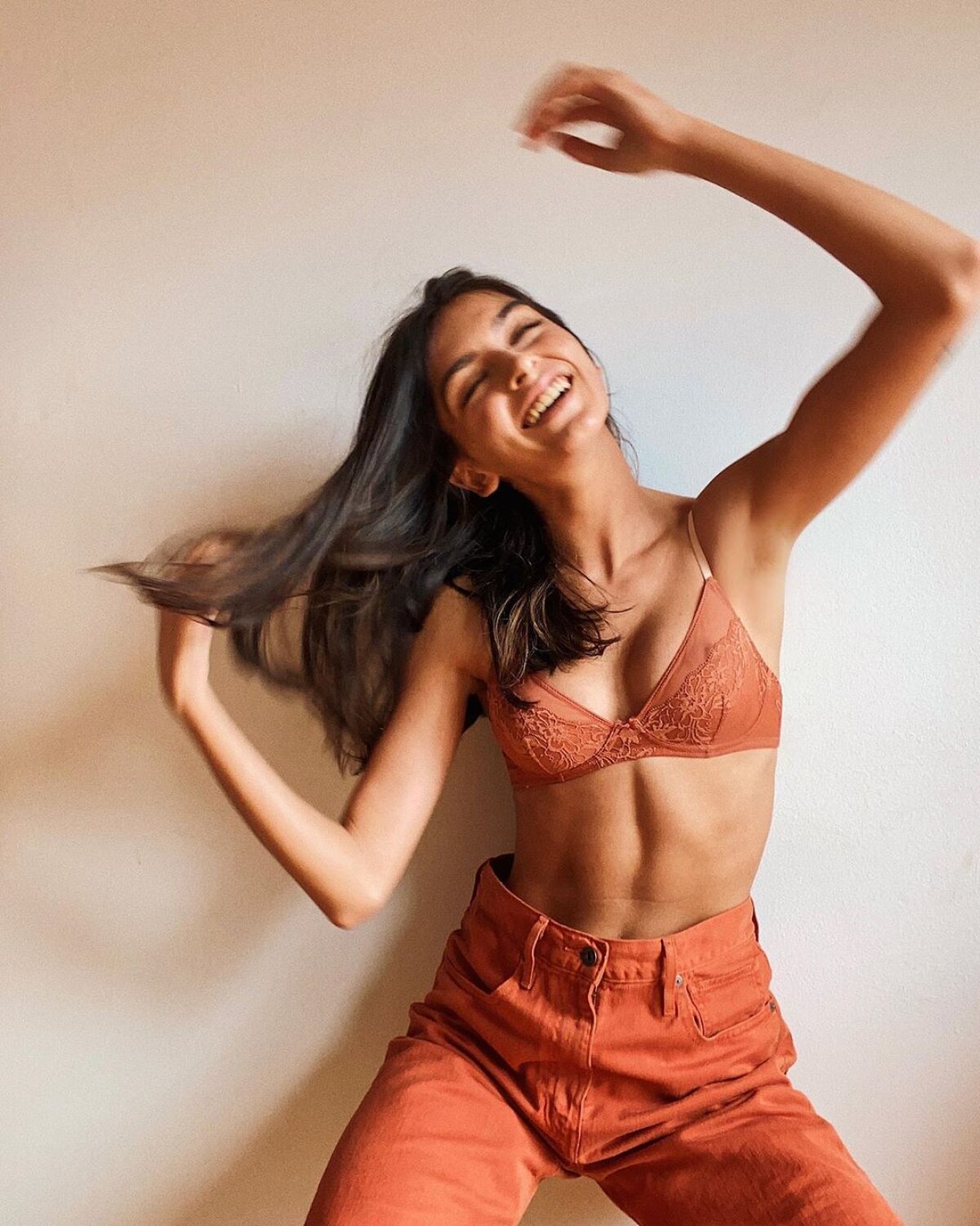 FOTO Fosta iubită a lui Marc Marquez, declarații controversate după ce a pierdut o valiză Louis Vuitton: „E cel mai rău lucru care mi s-a întâmplat în acest an”