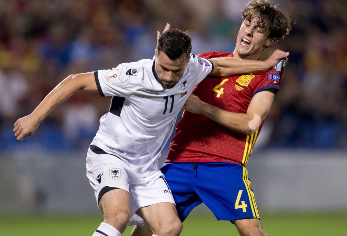 Azdren Llullaku, poveste zguduitoare: și-a pierdut tatăl la 6 ani, a fugit din calea războiului din Kosovo, a fost gata-gata să fie aruncat în mare: "Am fost la un pas să fiu omorât!"