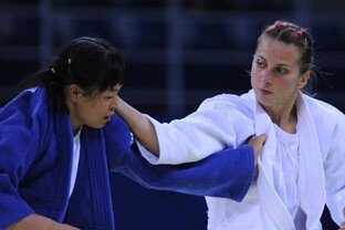 Alina Dumitru, judo