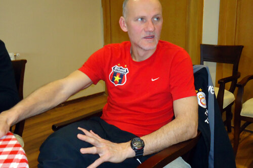 Taffarel are şi un tricou cu Steaua.