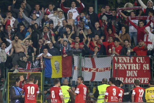 Singura victorie a lui Stoican de la revenirea sa la Dinamo a fost acasă, cu Ceahlăul, 3-1