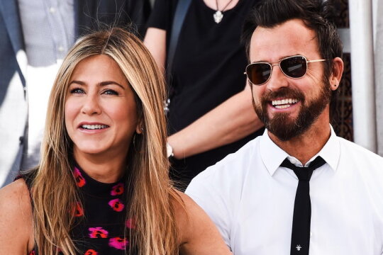 Jennifer Aniston & Justin Theroux ► Foto: hepta.ro