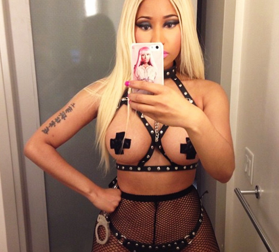 FOTO » Nicki Minaj, selfie porno pe Instagram