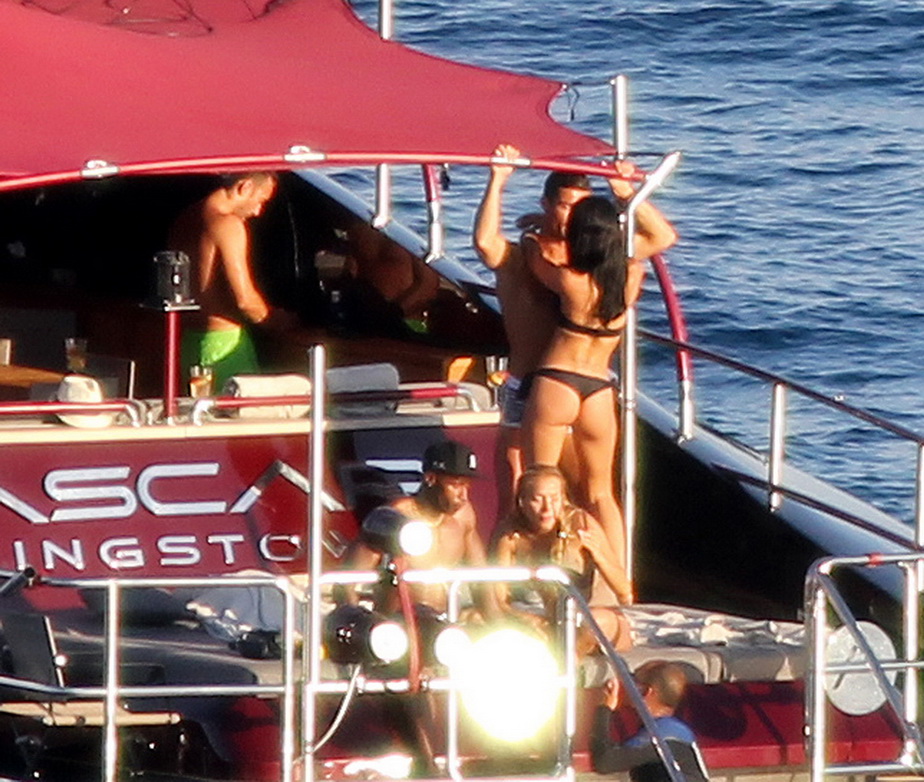 Cristiano Ronaldo, imagini fierbinți de la Ibiza
