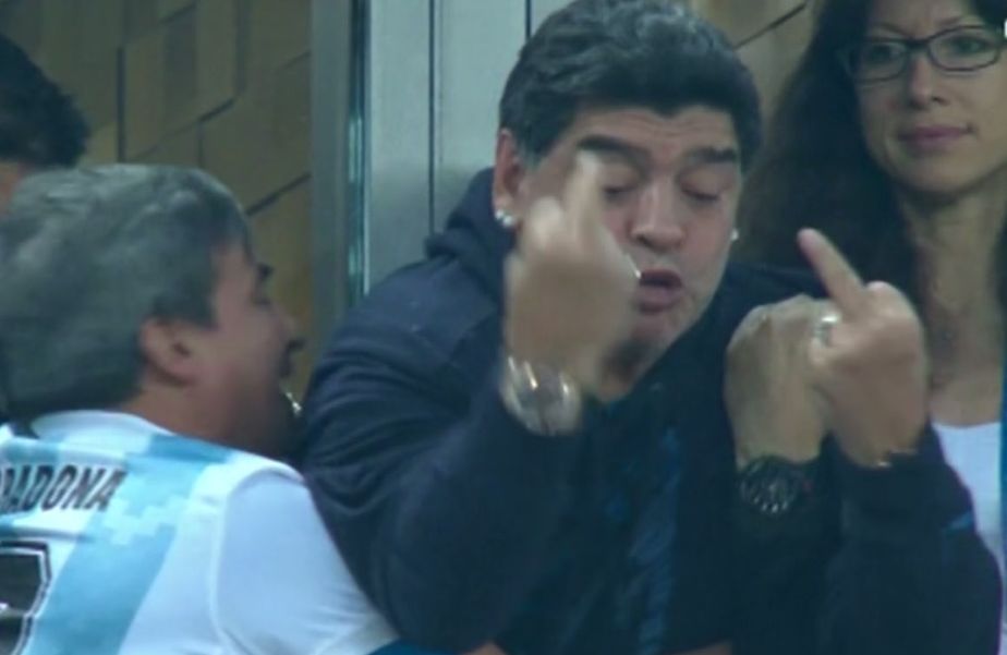 maradona degete