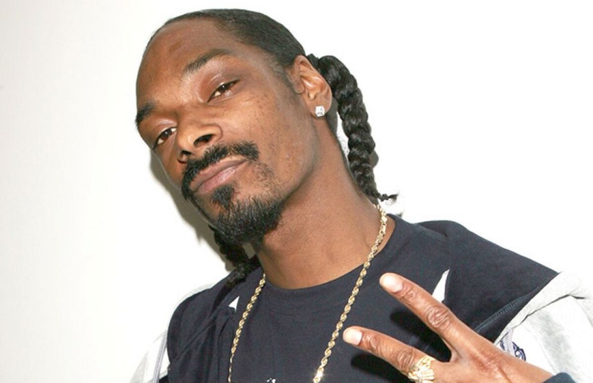 2pac snoop dogg фото. Сын снуп дога. Рэпер снуп. Snoopy dog. Снуп дог фото.