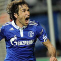 Raul Gonzalez, artizanul performanţelor lui Schalke din acest sezon
