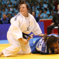 Corina Căprioriu a învins-o prin ippon pe brazilianca Rafaela Silva Foto: intjudo.eu