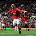 Golurile lui Rooney au propulsat-o pe United pe primul loc în Anglia.