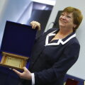 Elena Frîncu a fost omagiată la ANST foto: Alex Nicodim
