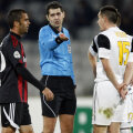 Robert Dumitru, care va împlini în mai 38 de ani, mai avea la dispoziţie 7 ani pentru a arbitra la nivelul Ligii 1