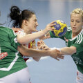 Ekaterina Vetkova încearcă să-şi facă loc prin barajul apărării Györului // Foto: Cristi Preda (Veszprem)