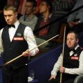 Stephen Hendry şi John Higgins (jos), foto: expressandstar.com