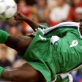 Foarte puternic, Yekini a fost un fotbalist și spectaculos, și eficient