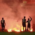 Imagine sugestivă a incidentelor de la Dusseldorf (foto: Reuters)