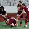 Bornescu a sărit la Cadu, care se dusese să celebreze golul din penalty în fața fanilor ”studenților”. Ambii au luat ”roșu”