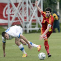 Răduţ (dreapta) a marcat primul gol pentru "tineret" în şapte selecţii