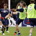 Pirlo (la minge) e italianul cu cele mai multe minute jucate în acest sezon la Juventus și "națională" // Foto: Reuters