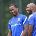 Drogba și Anelka sînt coechipieri în China Foto: Reuters