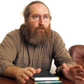 Liviu Ornea este profesor la Facultatea de Matematică