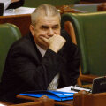 Iordănescu a rostit doar 214 cuvinte în plenul Senatului.