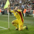 Bourceanu a fost lovit de o brichetă în timp ce se pregătea să execute un corner