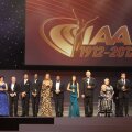 La gala IAAF de la Barcelona au fost invitaţi 13 campioni ai lumii, printre aceştia aflîndu-se şi Iolanda Balaş (prima din dreapta)