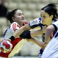 Olga Vetkova și
Aurelia Brădeanu
într-un duel din 2010