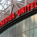 Cu o capacitate de 75.765 de locuri, Old Trafford e al doilea ca mărime din Anglia, după Wembley