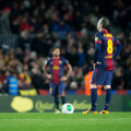 Patru artişti ai Barcelonei sînt dezolaţi. Messi, Iniesta, Xavi şi Dani Alves (în fundal) nu se regăsesc
// Foto: Guliver/GettyImages