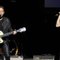 Dinamoviștii pot asculta Depeche Mode și live, pe 15 mai, pe Național Arena. Din cauza concertului susținut de acești clasici ai muzicii, Derby de România se va juca în Ștefan cel Mare