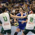 Aurelia Brădeanu, de la Oltchim, şi Manuela Manda, de la CSM Ploieşti, sînt noile achiziţii ale Braşovului Foto: Bogdan Bălaş