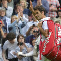 Federer i-a dezamăgit pe cei doi studenţi români