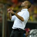 Pep s-a agitat și a gesticulat nervos, defensiva exagerînd cu gafele // Foto: Guliver/GettyImages