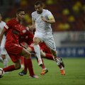 Sînmărtean joacă mijlocaș ofensiv sau stînga