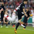 Maxim (alb-roşu) are media 3 a notelor în Bild pentru evoluțiile din cele 5 etape jucate în Bundesliga