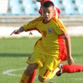 Ianis Hagi, aici în tricoul reprezentivei Under 15 a României, e născut pe 22 octombrie 1998, la Istanbul