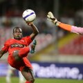 Zougoula a fost adus de la formația Séwé Sports de San Pedro, din Coasta de Fildeș