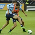 În cantonamentul din Brazilia, Ozil (dreapta) va trebui să-l dribleze și pe Muller, și țînțarii // Foto: Guliver/GettyImages
