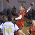 Adriana Tudorache a egalat din 7 metri pentru CSM în ultima secundă de joc // Foto: Cristi Preda