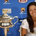Na Li, cu trofeul de la Australian Open, foto: reuters