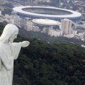 Estadio do Maracana, cunoscut şi ca "Mario Filho" (renumit jurnalist sportiv şi scriitor brazilian), alături de Cristo Redentor: două embleme ale oraşului Rio // Foto: Reuters