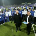 Două legende ale Băniei: Stroe (în centru) şi Balaci (cu diploma în mînă), în 2008