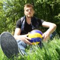 Adrian Aciobăniței nu se desparte
niciodată de mingea de volei
Foto: Marian Muscalu (Telegraf Constanța)