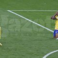 David Luiz și Luiz Gustavo au terminat semifinala în genunchi, rugîndu-se pentru iertarea păcatelor