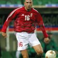 Miriuţă s-a născut la Baia Mare şi a debutat în Liga 1 la Dinamo, în 1991, dar în "naţională" a jucat doar pentru Ungaria