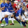 Angel Di Maria în duel cu fundașii lui Leicester, foto: reuters