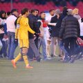 Suporterii lui Volin au invadat terenul