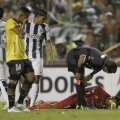 Arbitrul chilian Enrique Osses a premiat talentul actoricesc al lui Banguera cu un cartonaș roșu